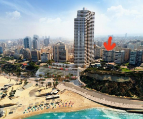 Central Netanya Beachside Apartment